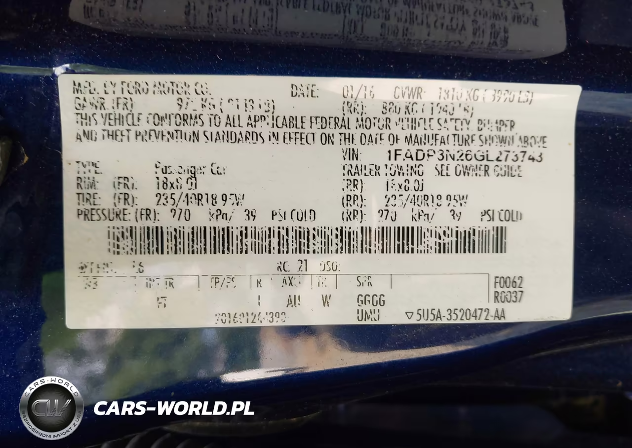 2016 Ford Focus Titanium VIN:1FADP3N26GL273743 - 9