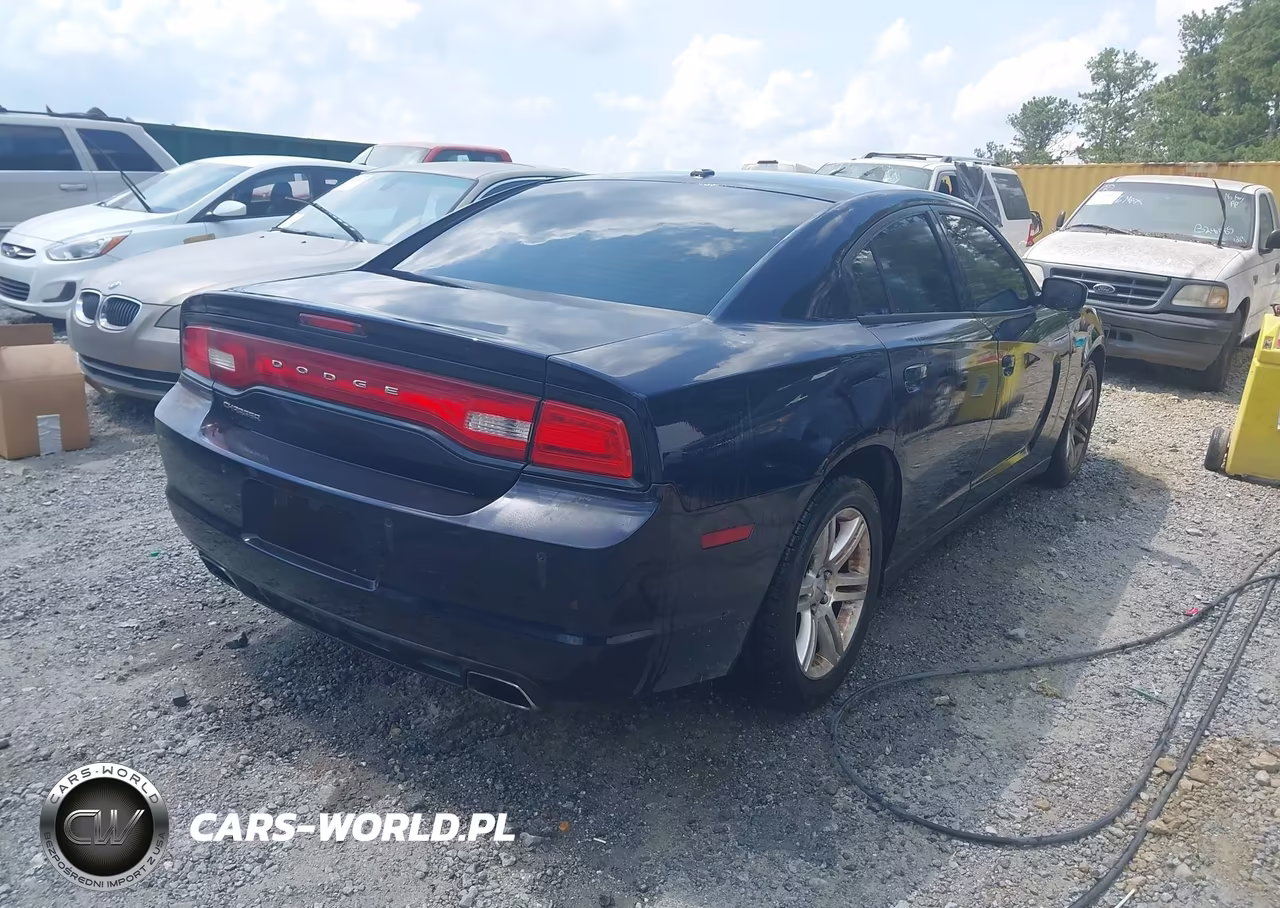 2011 Dodge Charger VIN:2B3CL3CG5BH507734 - 4