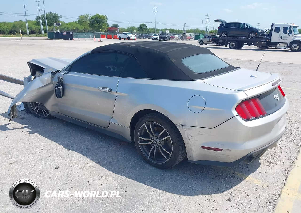 2017 Ford Mustang Ecoboost Premium VIN:1FATP8UH6H5278624 - 3
