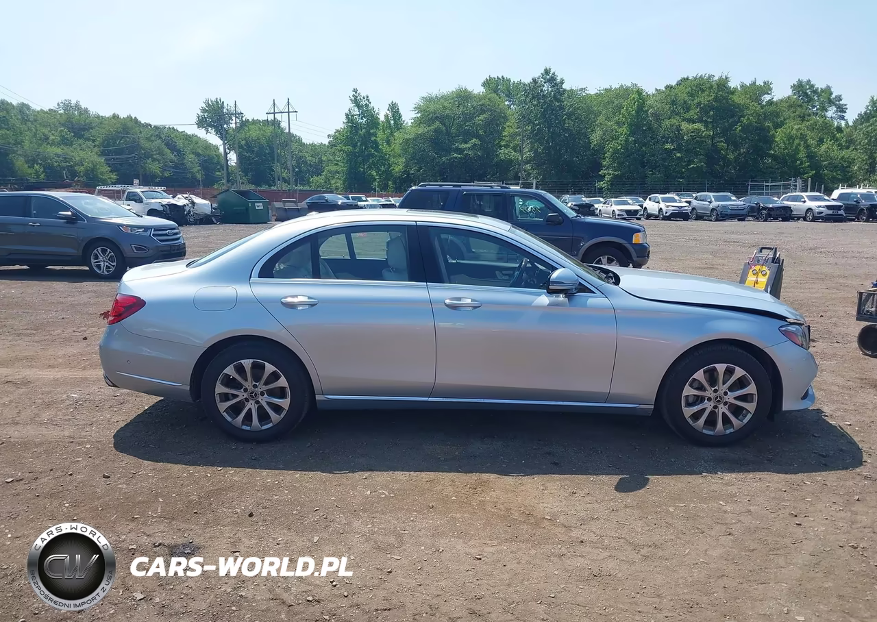 2018 Mercedes-Benz E 300 4Matic VIN:WDDZF4KB7JA347998 - 13