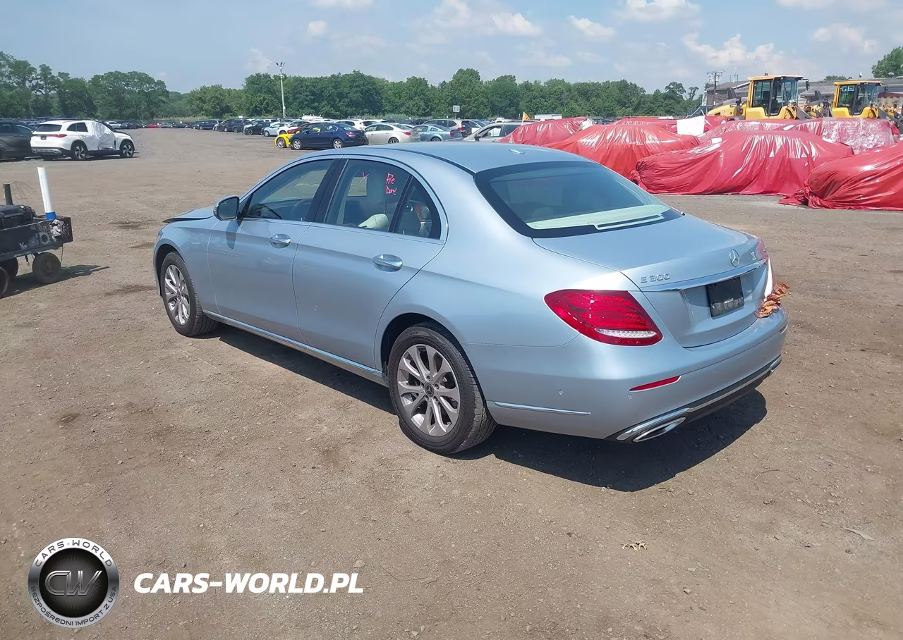 2018 Mercedes-Benz E 300 4Matic VIN:WDDZF4KB7JA347998 - 3