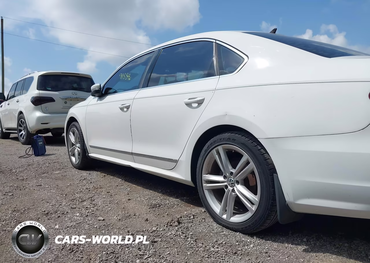 2014 Volkswagen Passat 2.0L Tdi Sel Premium VIN:1VWCN7A37EC037565 - 6