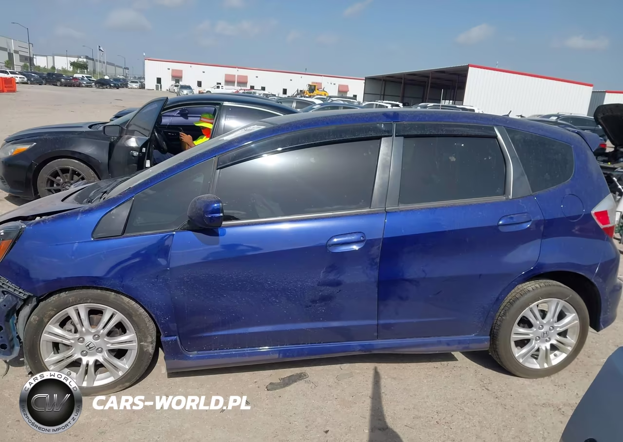 2009 Honda Fit Sport VIN:JHMGE87479S074491 - 13