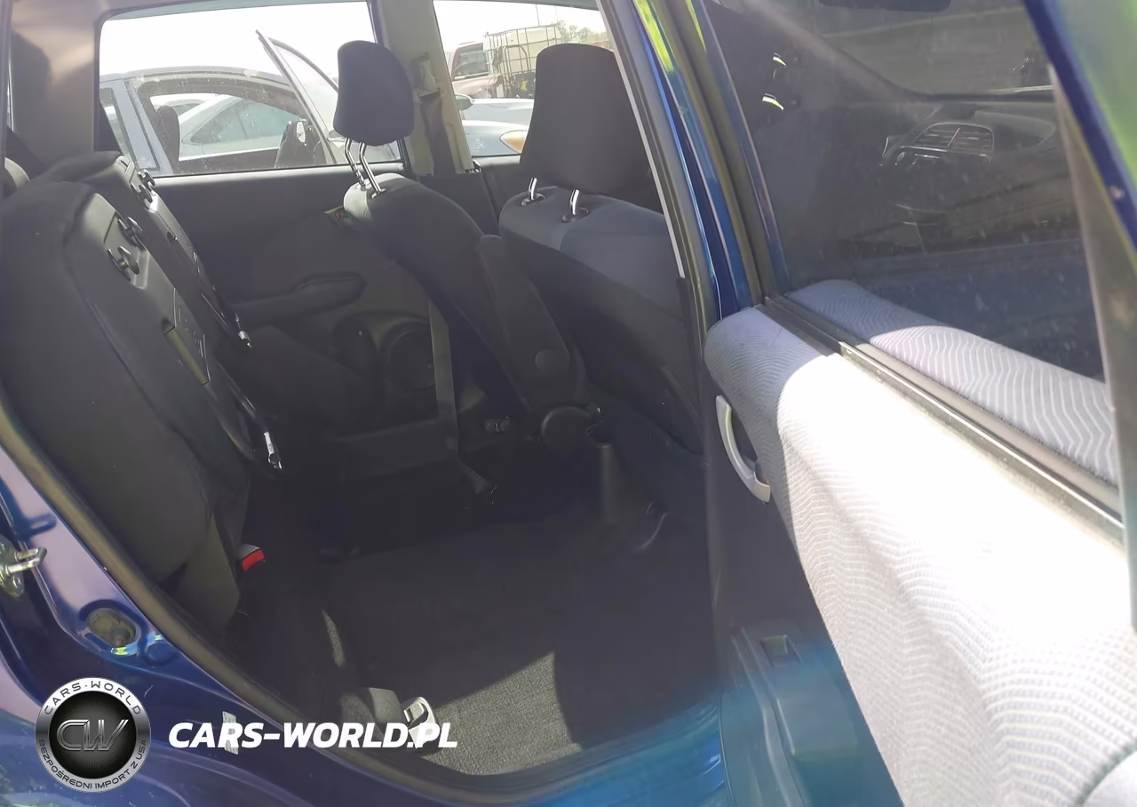 2009 Honda Fit Sport VIN:JHMGE87479S074491 - 8