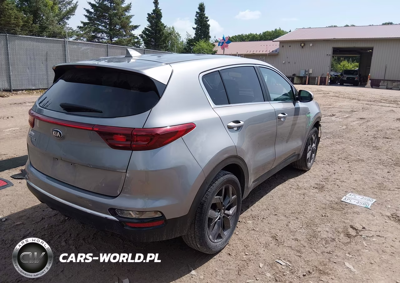 2022 Kia Sportage Lx VIN:KNDPMCAC0N7002570 - 4
