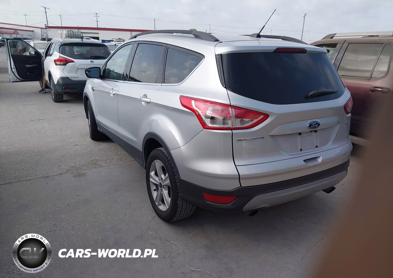 2015 Ford Escape Se VIN:1FMCU9GX8FUC00002 - 3
