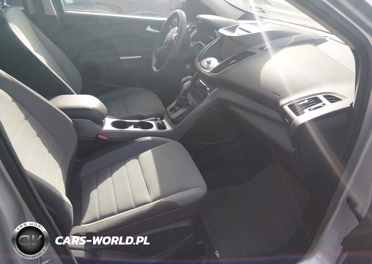 2015 Ford Escape Se VIN:1FMCU9GX8FUC00002 - 5