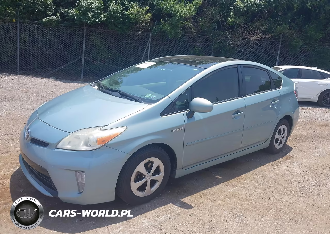 2013 Toyota Prius Four VIN:JTDKN3DU2D1622642 - 2