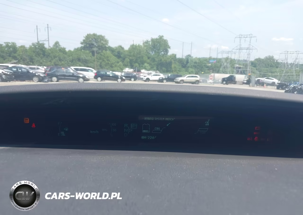 2013 Toyota Prius Four VIN:JTDKN3DU2D1622642 - 7