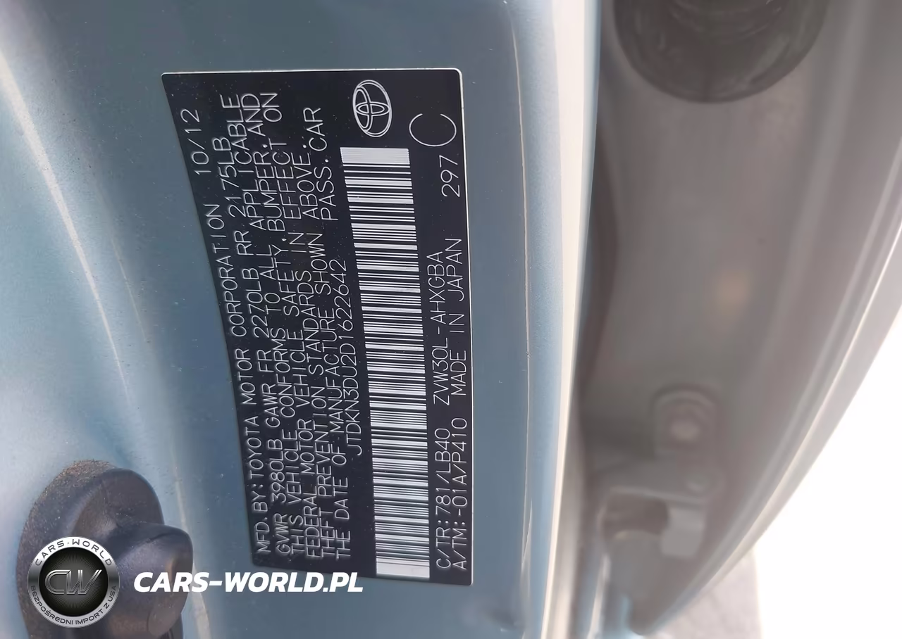 2013 Toyota Prius Four VIN:JTDKN3DU2D1622642 - 9