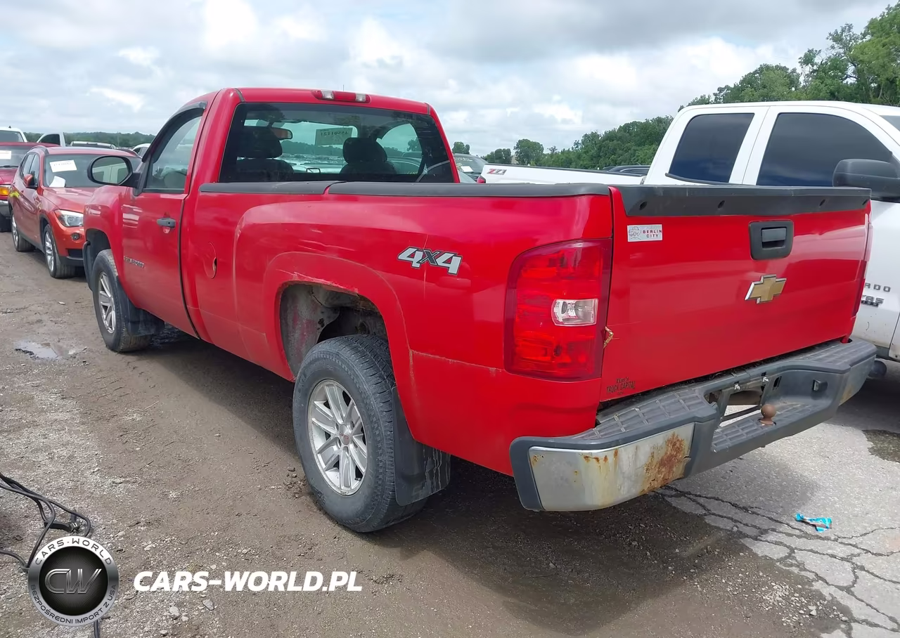 2008 Chevrolet Silverado 1500 Work Truck VIN:1GCEK14XX8Z118965 - 3
