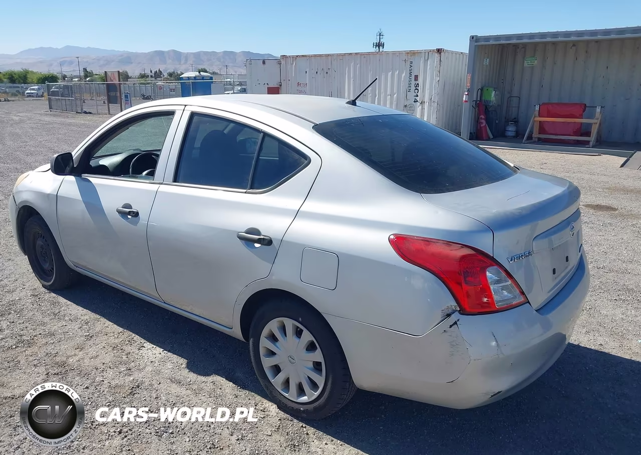 2013 Nissan Versa 1.6 S VIN:3N1CN7AP1DL865042 - 3