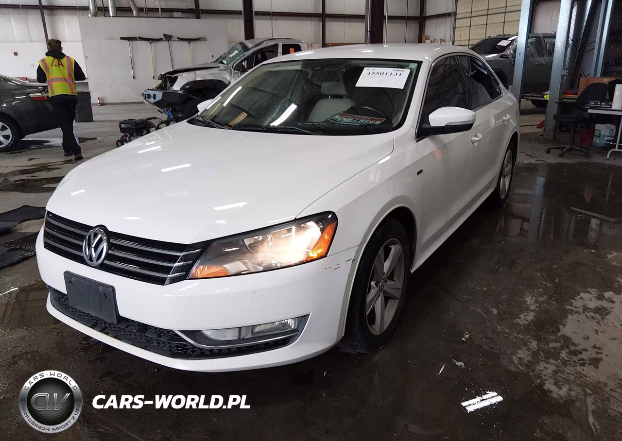 2015 Volkswagen Passat 1.8T Limited Edition VIN:1VWAT7A32FC105785 - 2