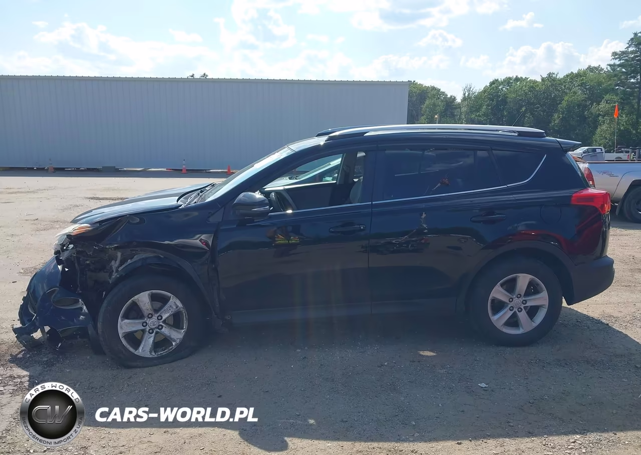 2014 Toyota Rav4 Xle VIN:2T3RFREVXEW221574 - 14