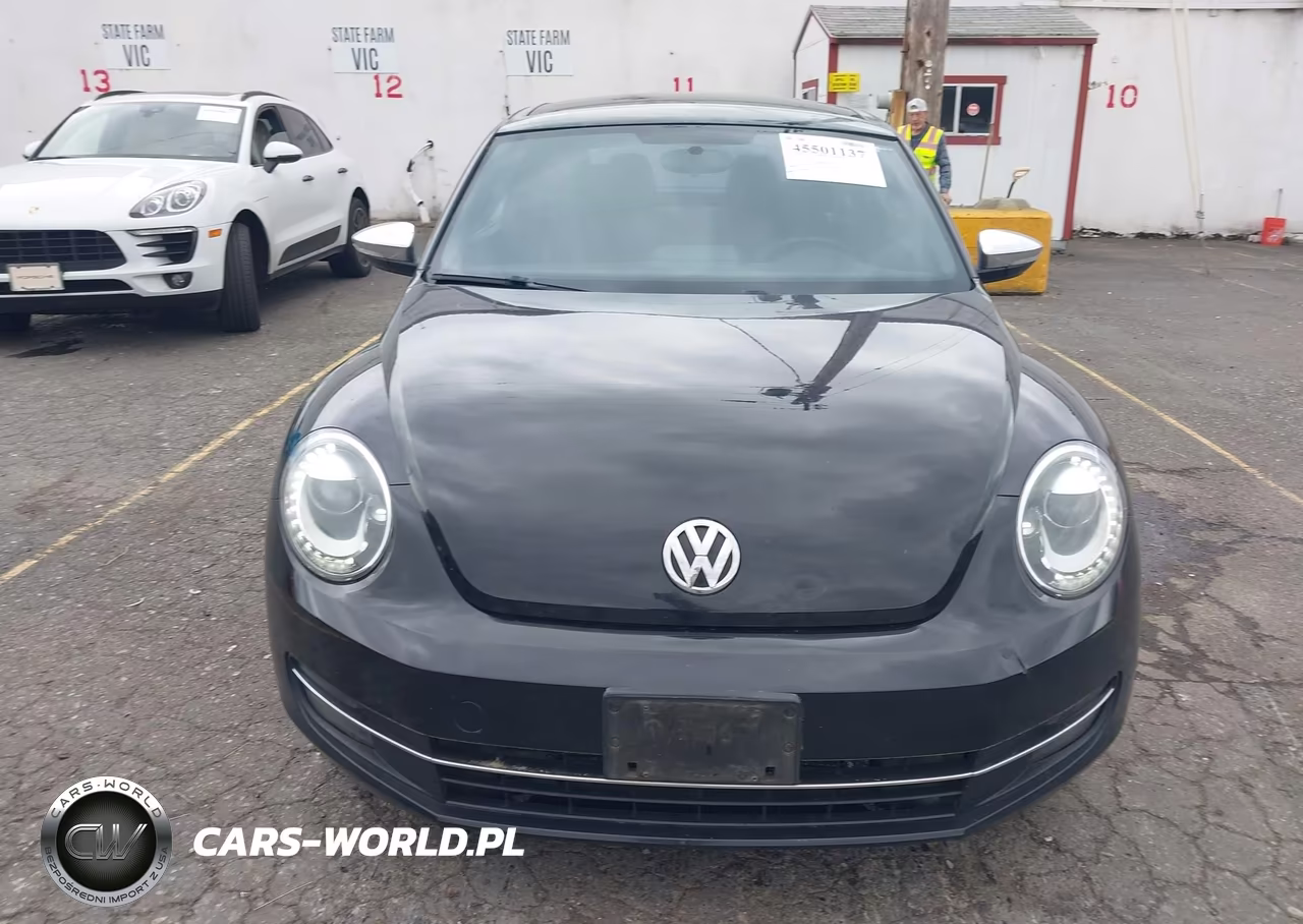 2013 Volkswagen Beetle 2.0T Fender Edition VIN:3VWVT7AT6DM680713 - 12