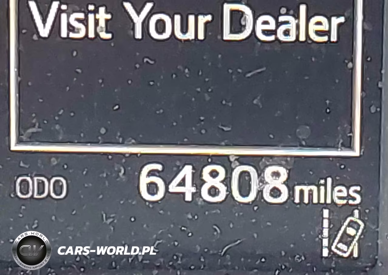 2018 Toyota Rav4 Le VIN:JTMZFREVXJJ155553 - 16