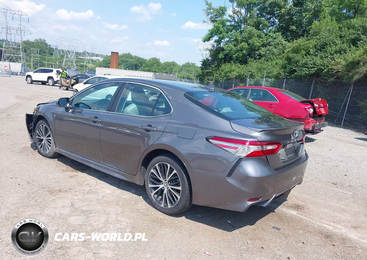 2019 Toyota Camry Se VIN:4T1B11HK8KU854842 - 3