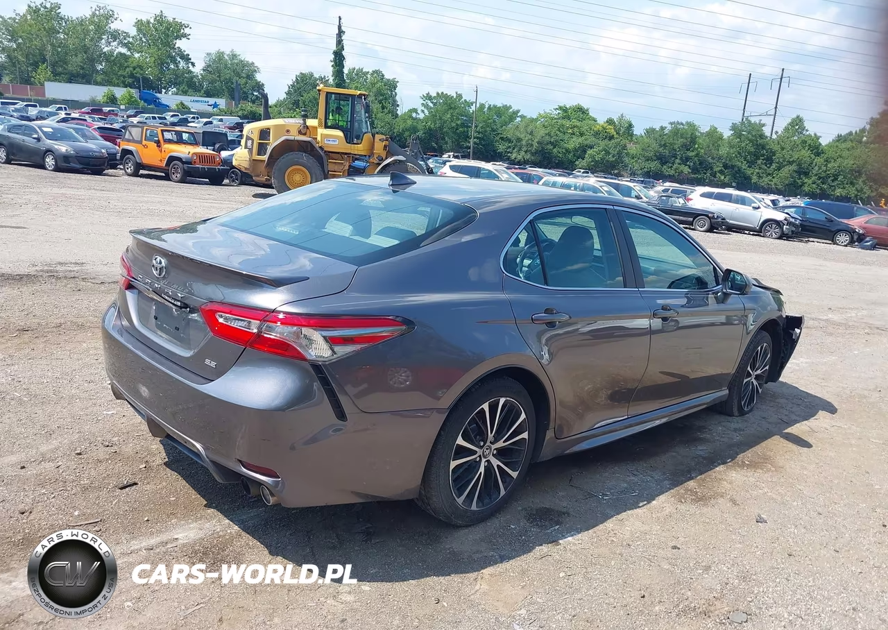 2019 Toyota Camry Se VIN:4T1B11HK8KU854842 - 4