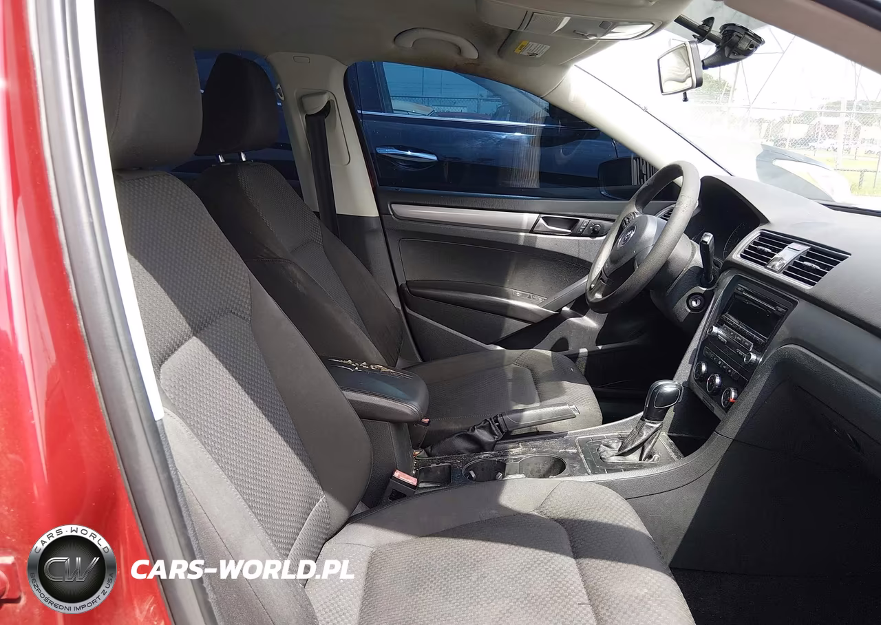 2015 Volkswagen Passat 1.8T S VIN:1VWAT7A31FC047393 - 5