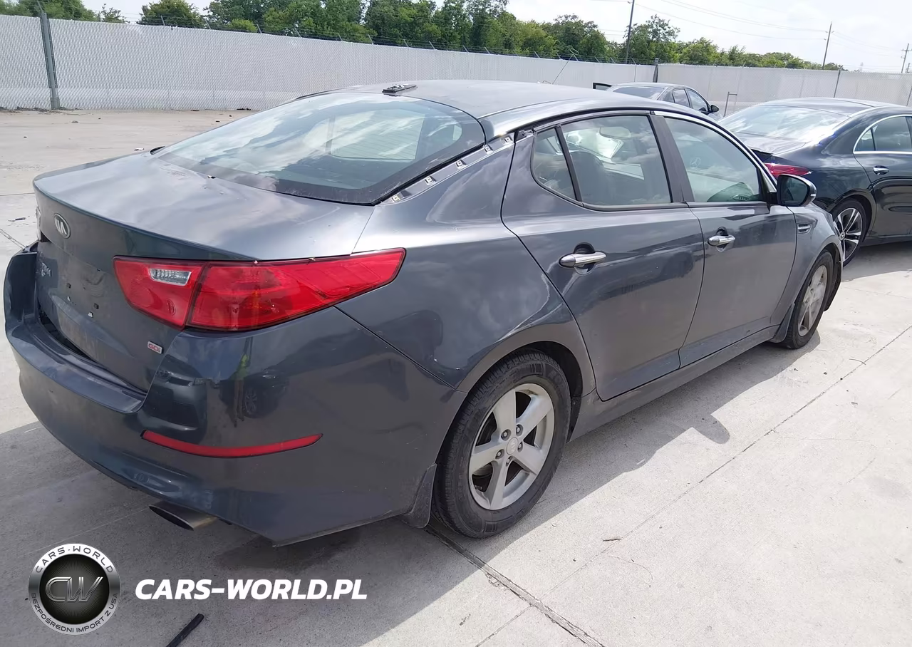 2015 Kia Optima Lx VIN:KNAGM4A79F5626872 - 4