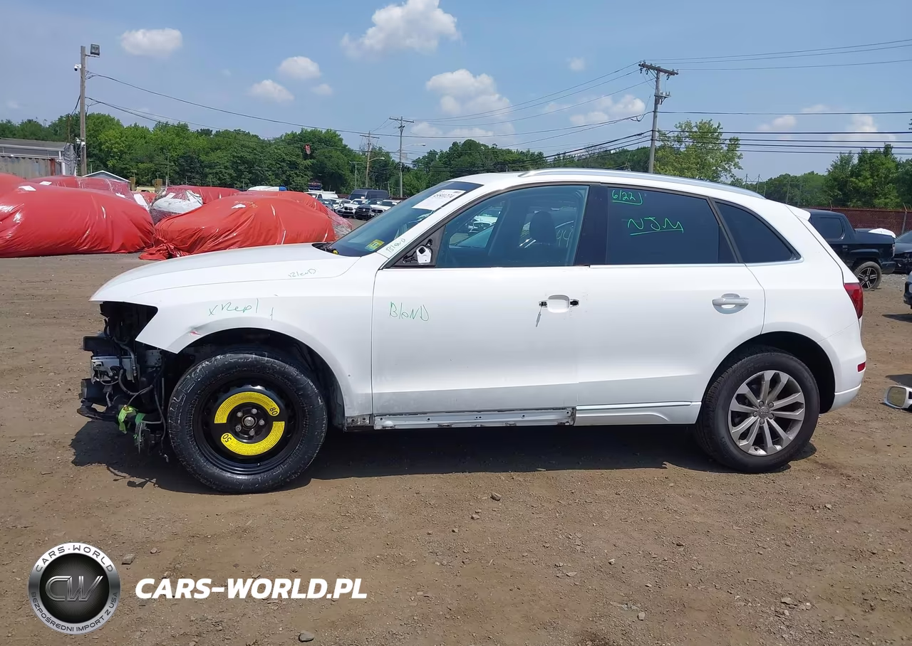 2015 Audi Q5 2.0T Premium VIN:WA1LFAFP6FA133607 - 14