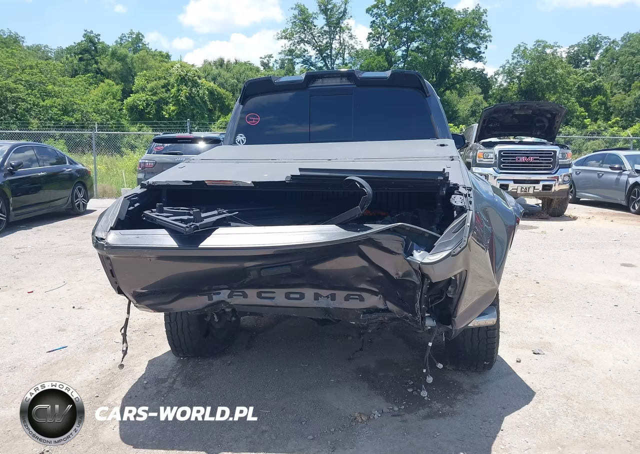 2022 Toyota Tacoma Limited VIN:3TMGZ5AN7NM477847 - 17