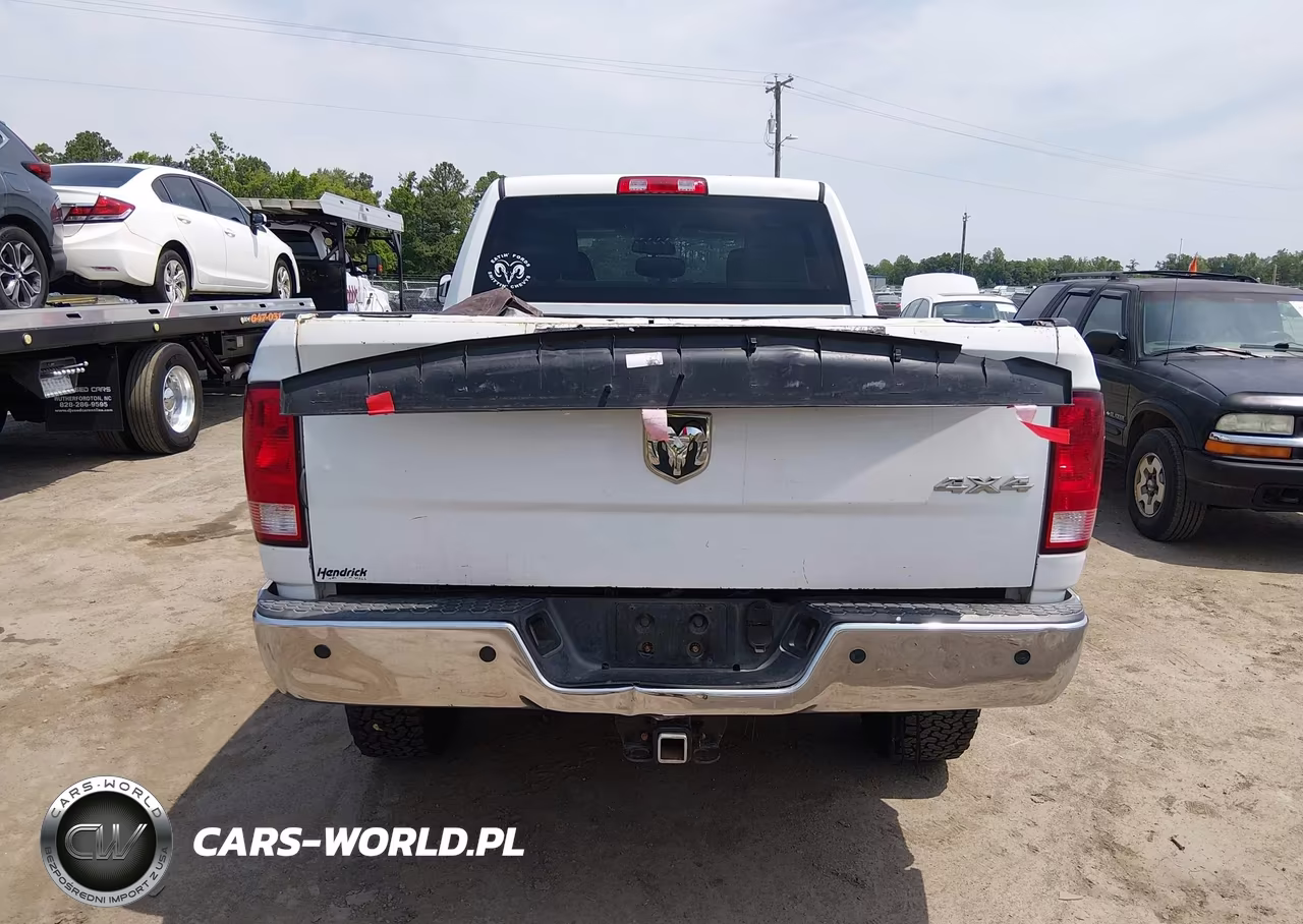 2015 Ram 2500 Tradesman VIN:3C6UR5CJ2FG500973 - 16