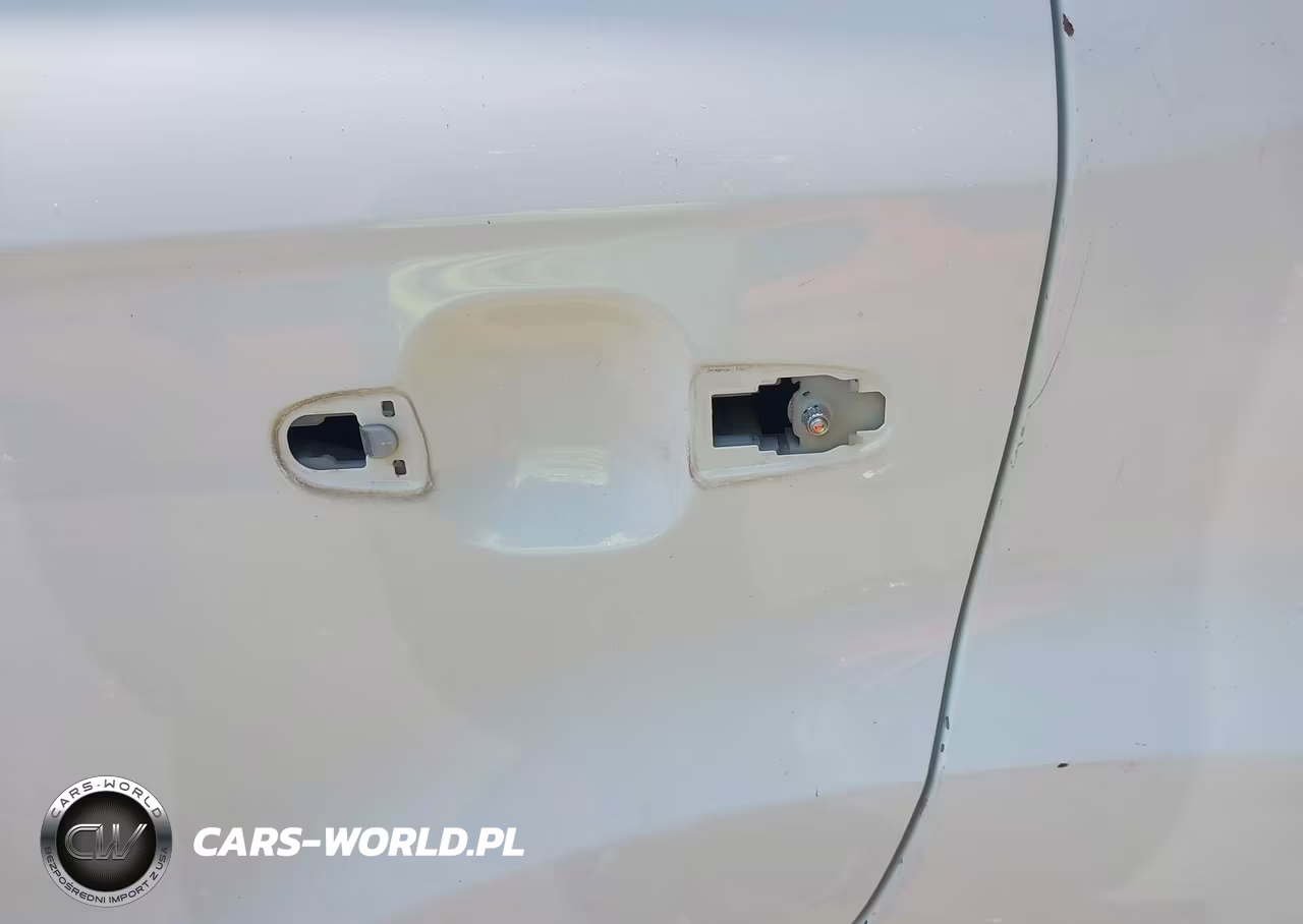 2011 Kia Soul + VIN:KNDJT2A2XB7710637 - 19