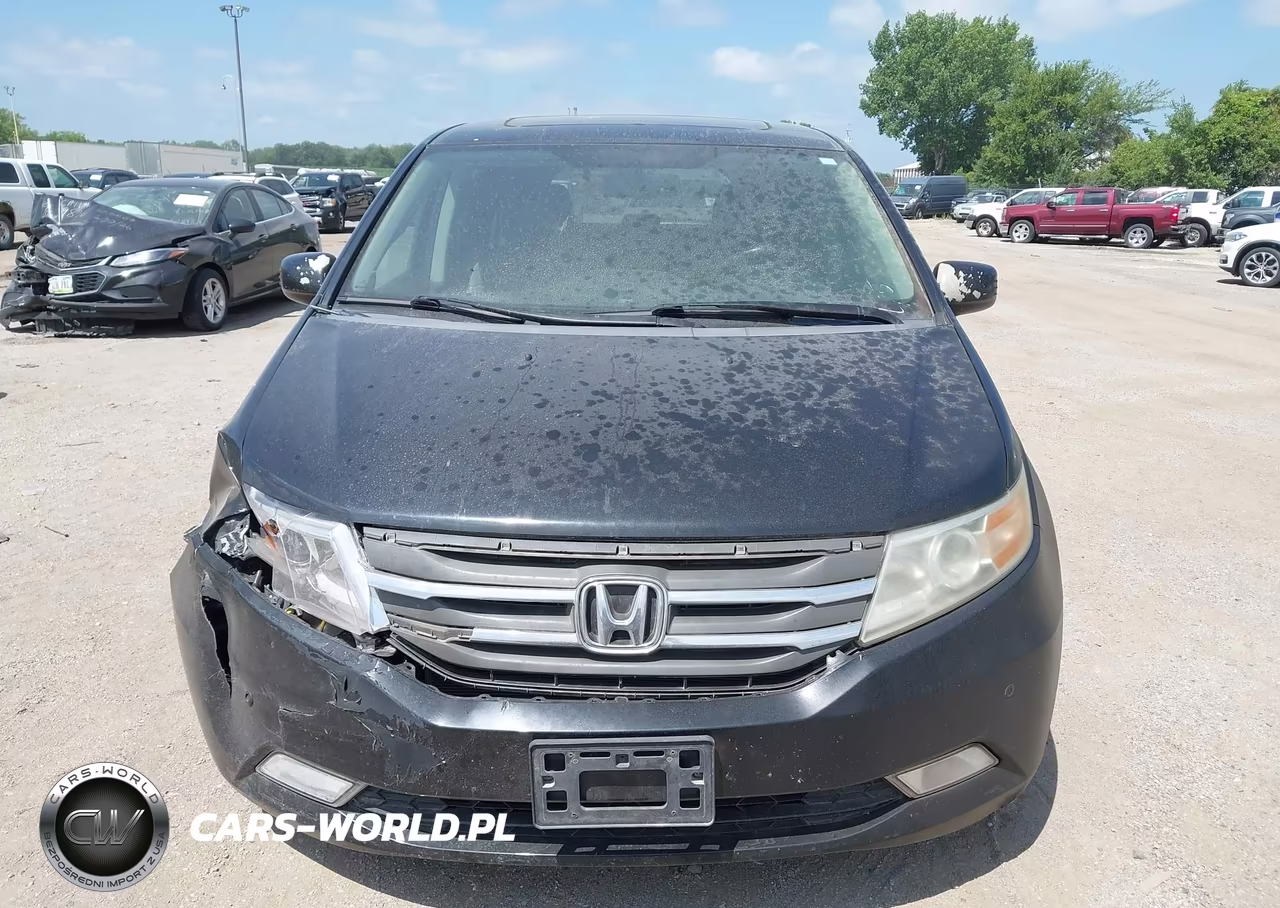 2013 Honda Odyssey Touring-Touring Elite VIN:5FNRL5H98DB089922 - 12