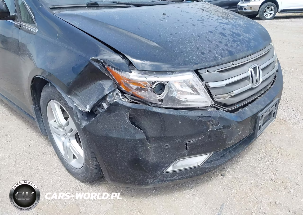 2013 Honda Odyssey Touring-Touring Elite VIN:5FNRL5H98DB089922 - 6
