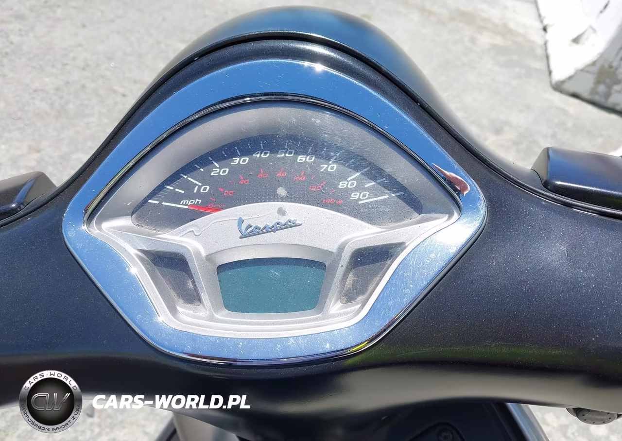 2015 Vespa Gts 300 Super VIN:ZAPM459L0F5100349 - 7