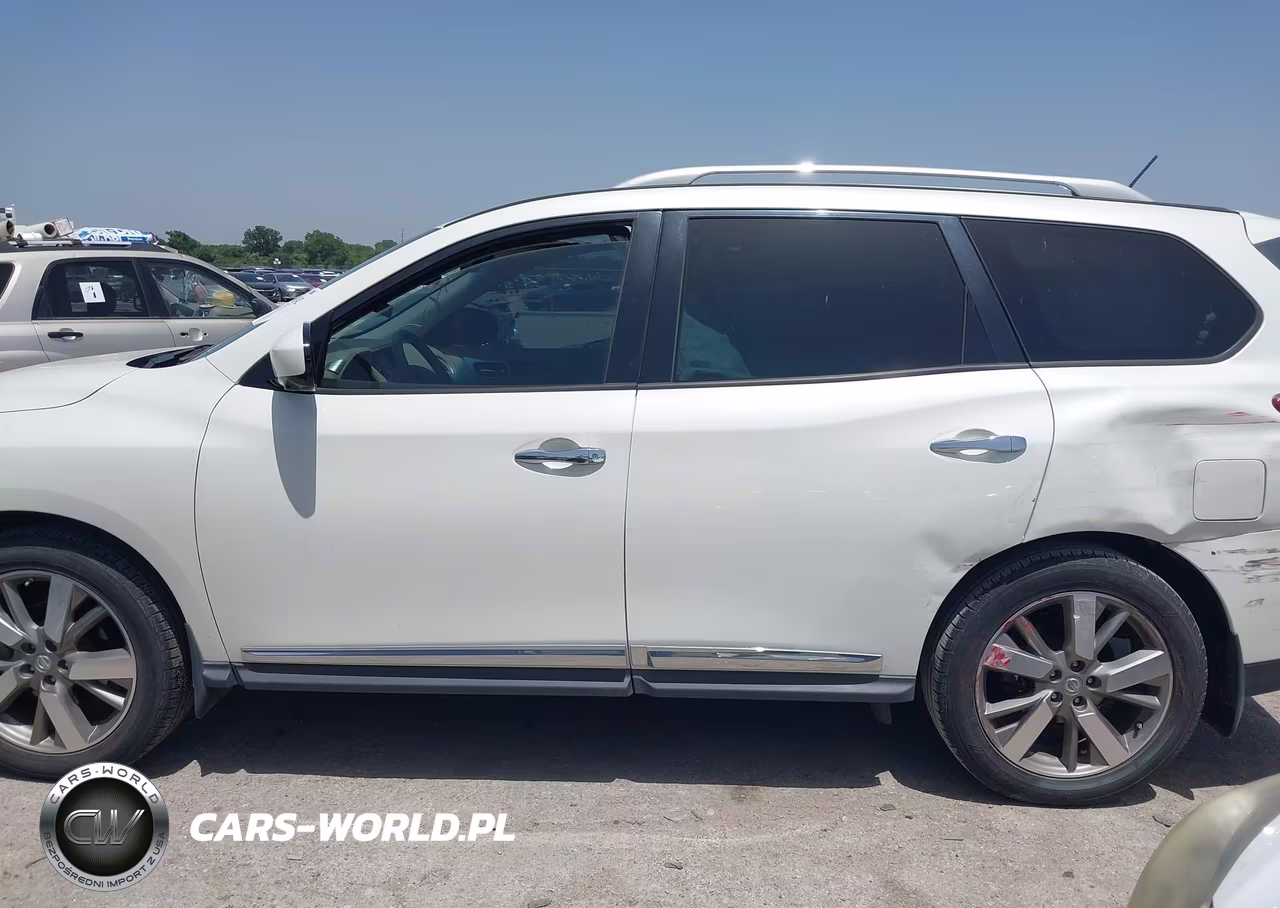 2015 Nissan Pathfinder Platinum VIN:5N1AR2MNXFC634186 - 14