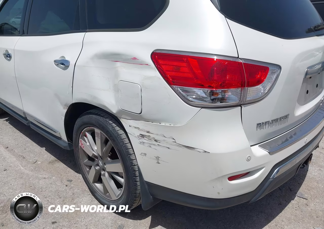2015 Nissan Pathfinder Platinum VIN:5N1AR2MNXFC634186 - 6