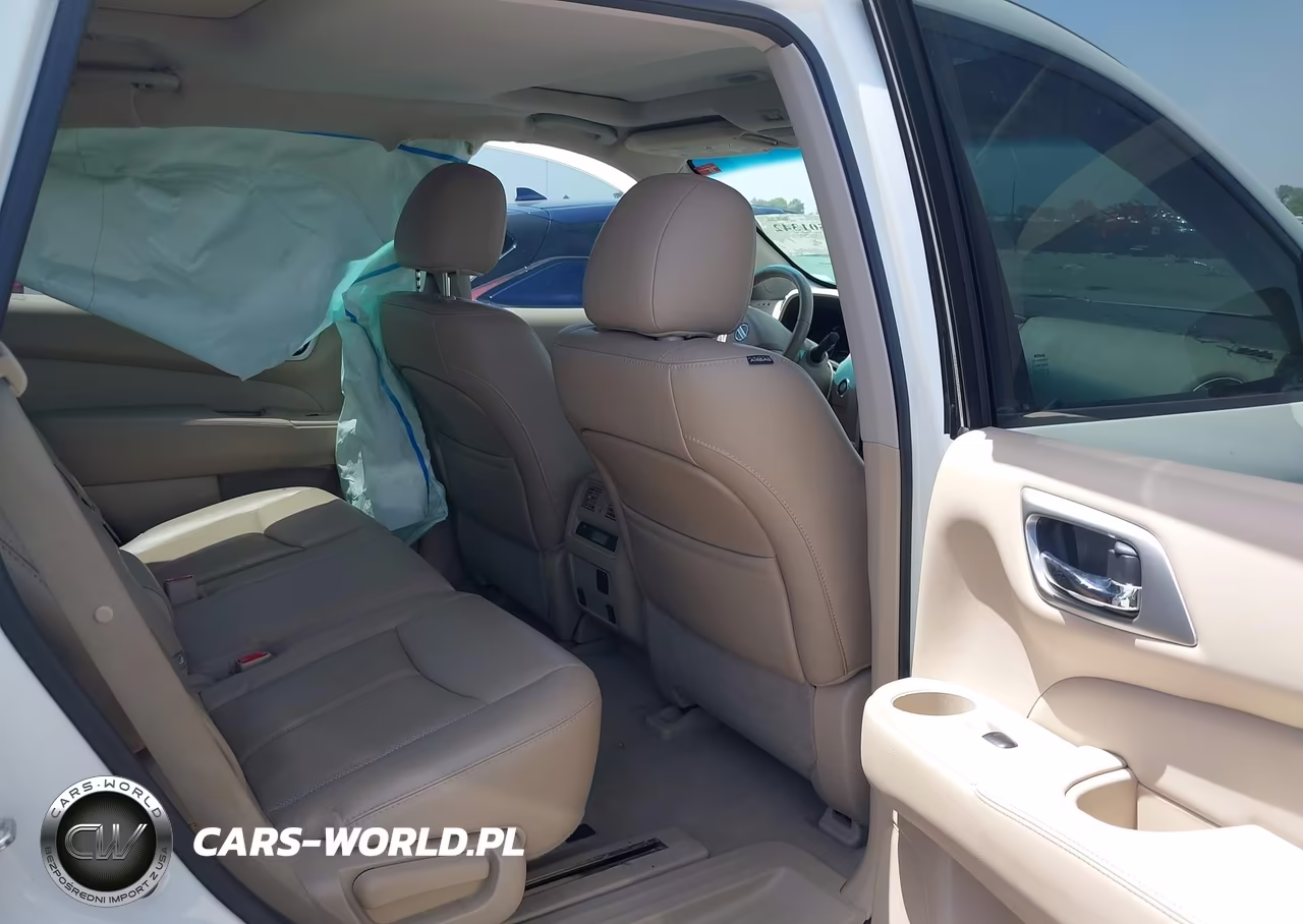2015 Nissan Pathfinder Platinum VIN:5N1AR2MNXFC634186 - 8