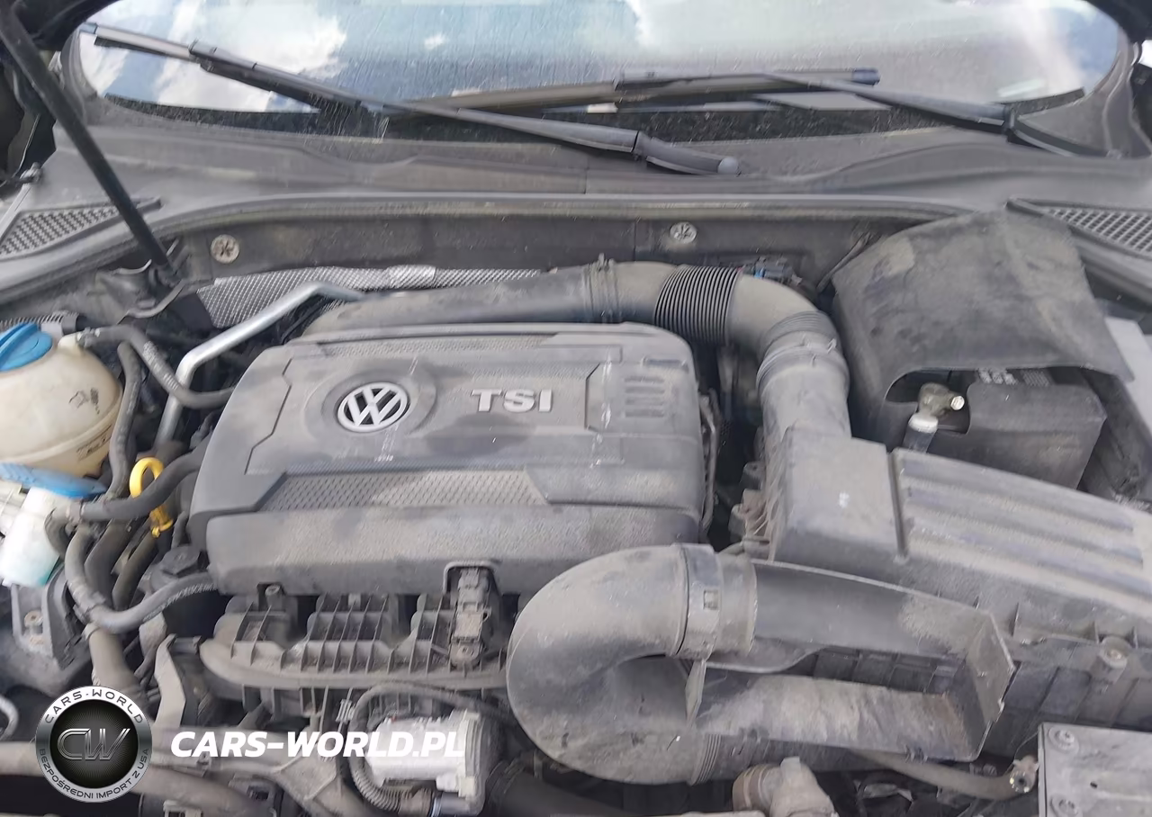 2015 Volkswagen Passat 1.8T Limited Edition VIN:1VWAS7A31FC112021 - 10