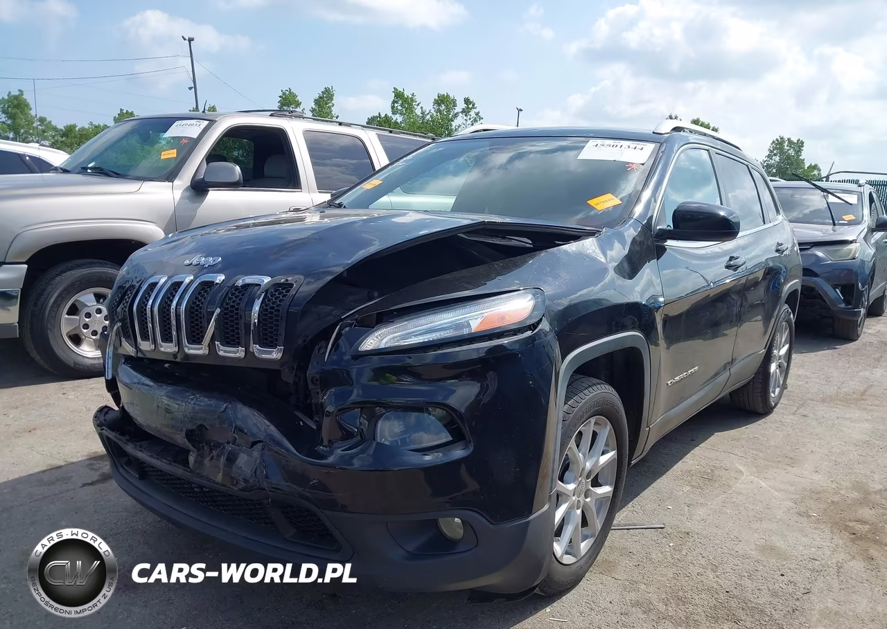 2017 Jeep Cherokee VIN:1C4PJLCB8HW619562 - 2