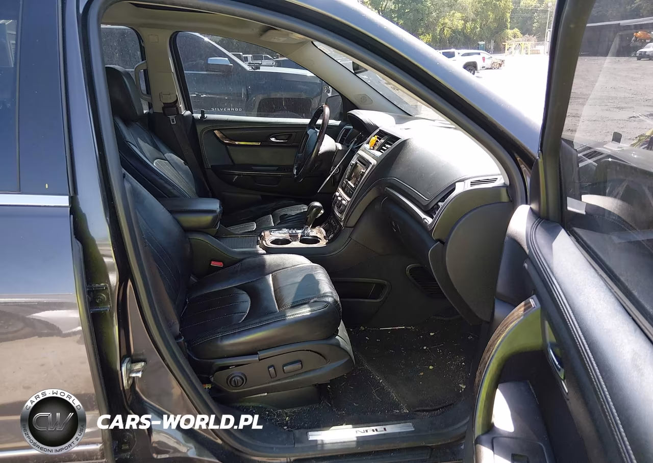 2015 GMC Acadia Denali VIN:1GKKRTKDXFJ304671 - 5