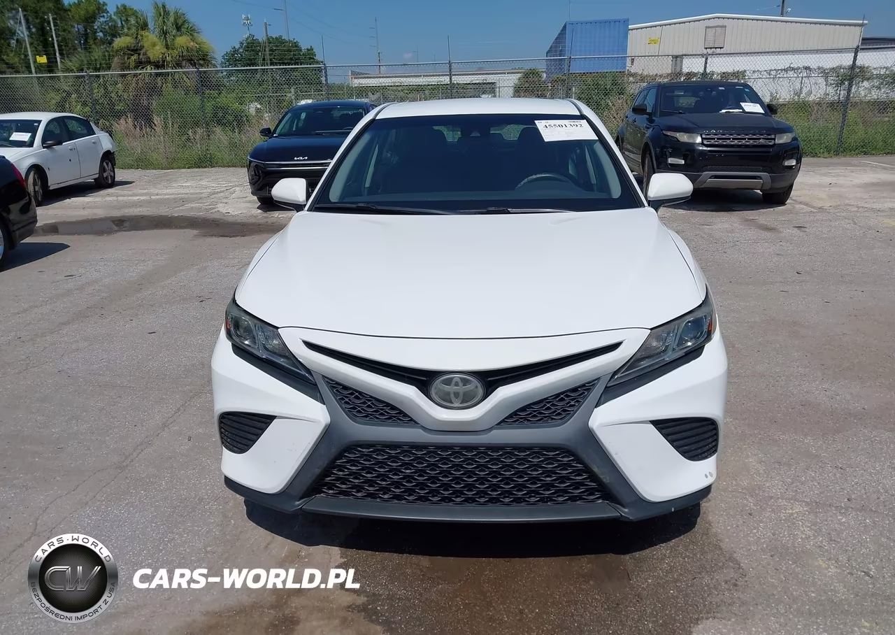 2018 Toyota Camry Se VIN:4T1B11HK6JU620830 - 12