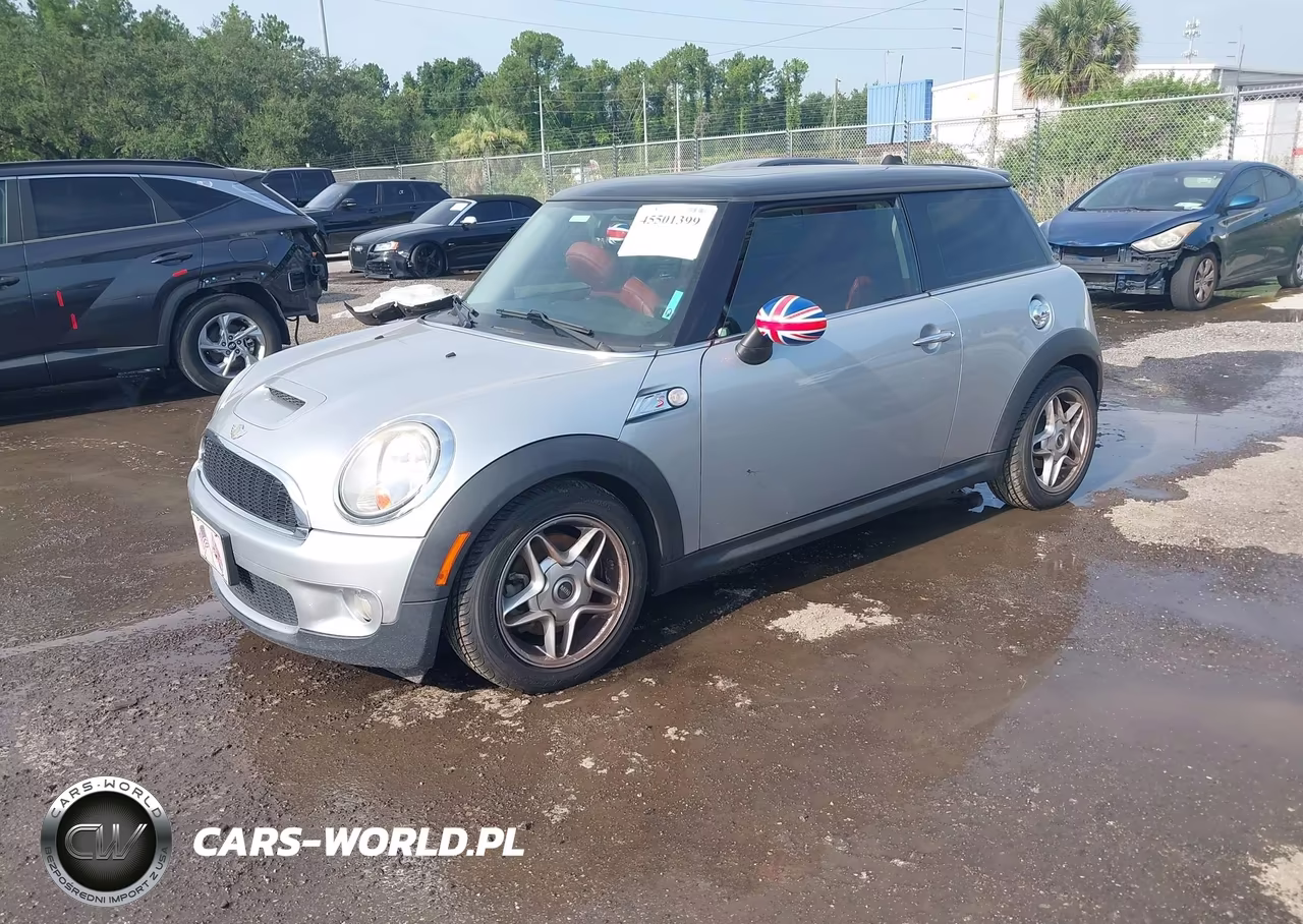 2008 Mini Cooper S VIN:WMWMF73598TV37621 - 2