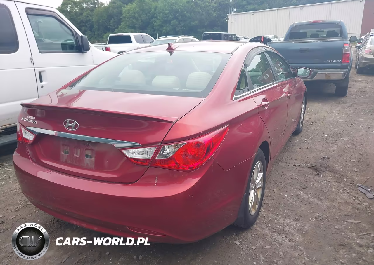 2012 Hyundai Sonata Gls VIN:5NPEB4AC2CH495020 - 4