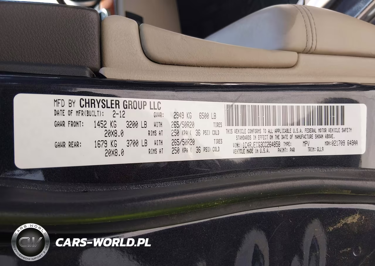 2012 Jeep Grand Cherokee Overland VIN:1C4RJECG3CC264858 - 9