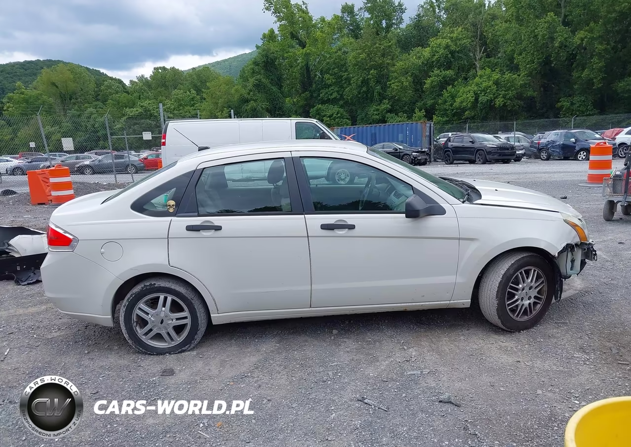 2010 Ford Focus Se VIN:1FAHP3FN9AW154309 - 13