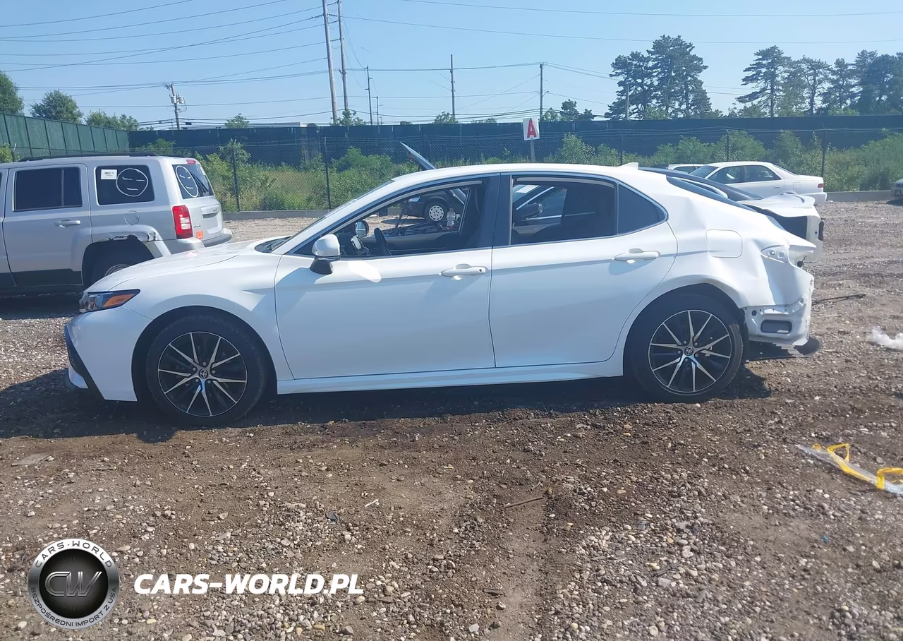 2022 Toyota Camry Se VIN:4T1G11AK5NU680619 - 14