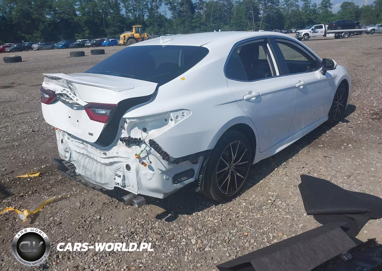 2022 Toyota Camry Se VIN:4T1G11AK5NU680619 - 4