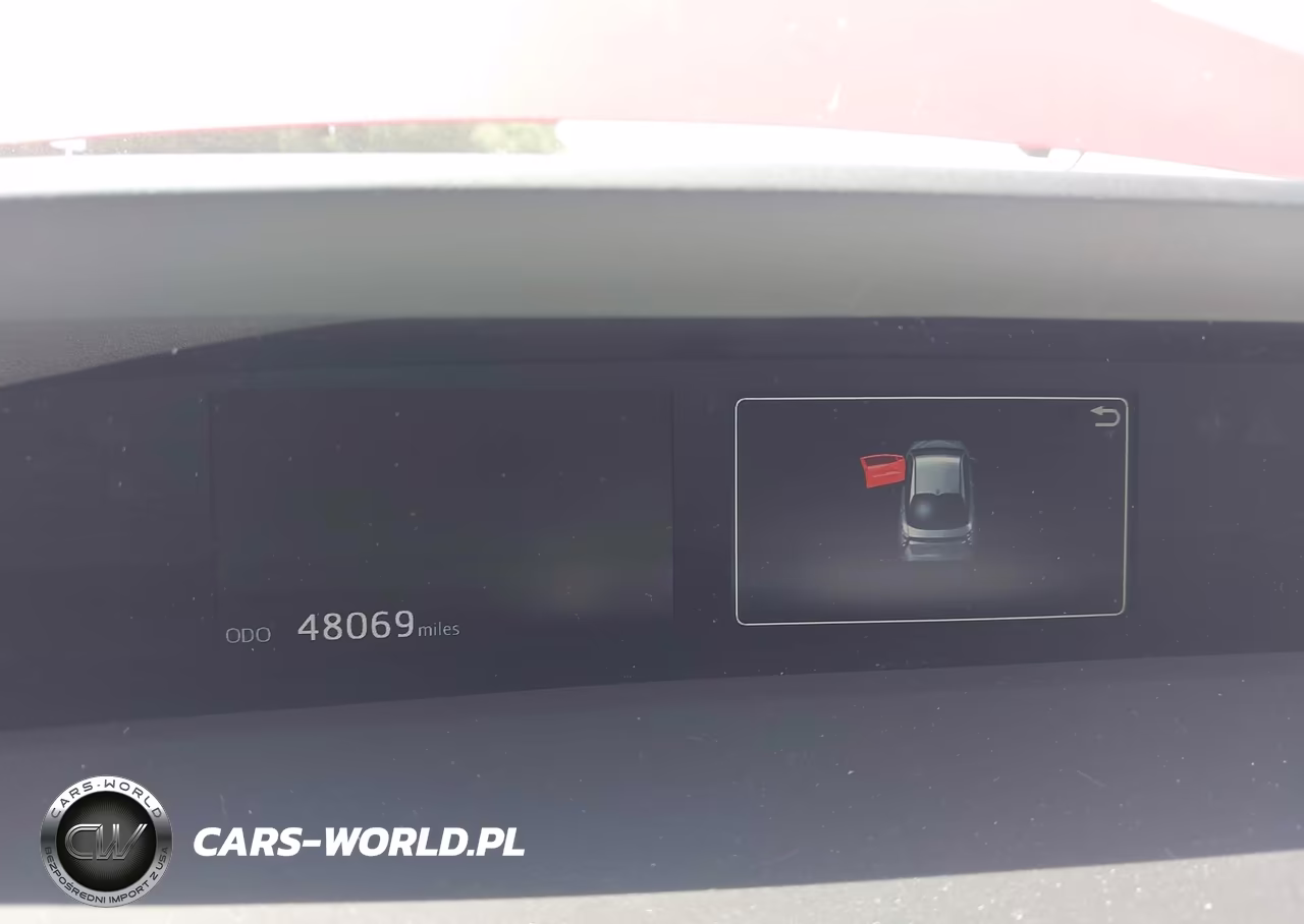 2016 Toyota Prius Four Touring VIN:JTDKARFU2G3519208 - 7