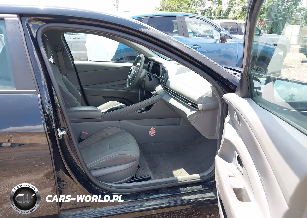 2021 Hyundai Elantra Sel VIN:KMHLM4AG9MU127361 - 5