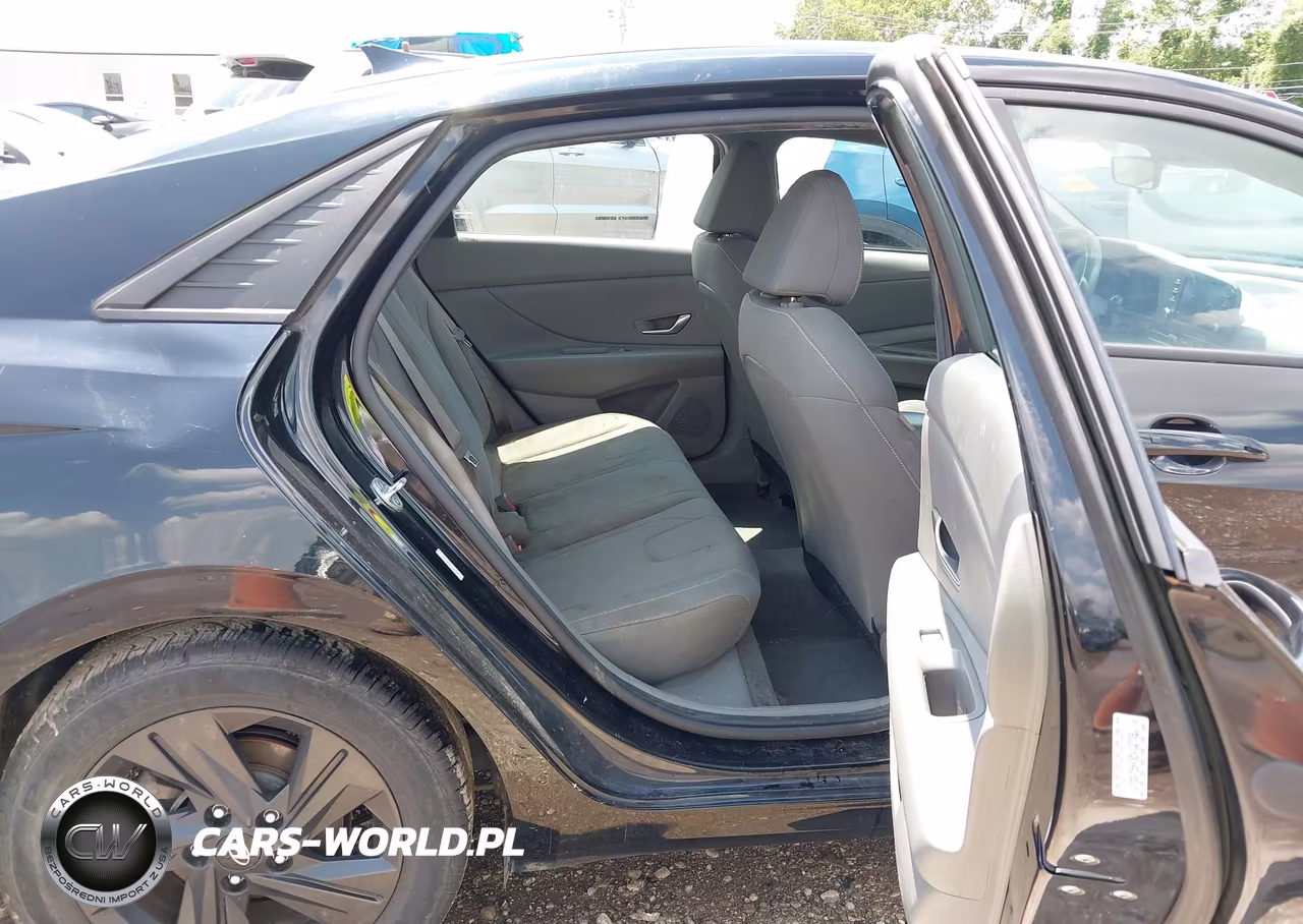 2021 Hyundai Elantra Sel VIN:KMHLM4AG9MU127361 - 8