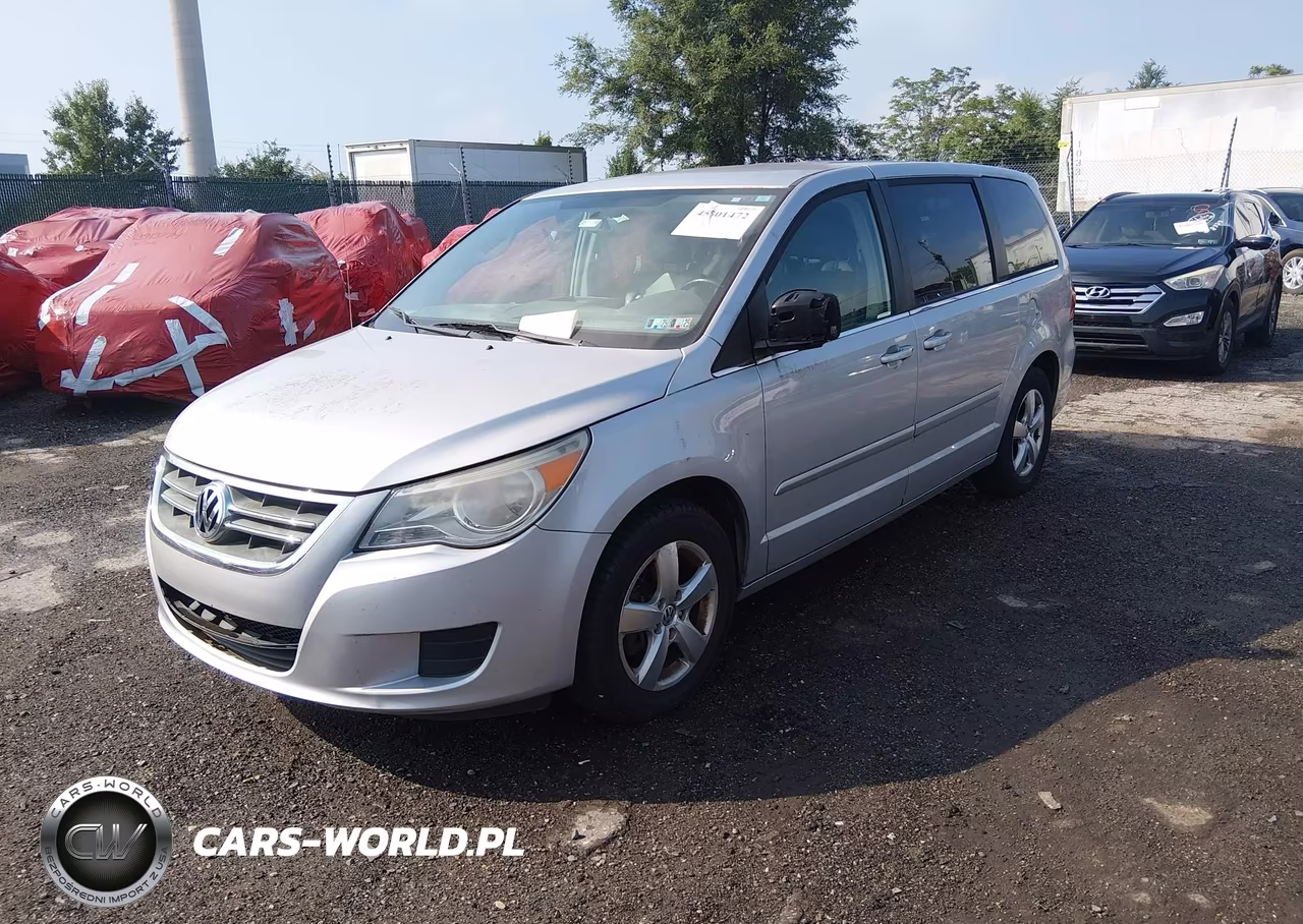 2010 Volkswagen Routan Se VIN:2V4RW3D15AR262930 - 2