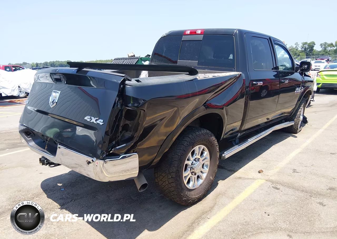 2017 Ram 2500 Laramie 4X4 6'4 Box VIN:3C6UR5FL7HG782267 - 4