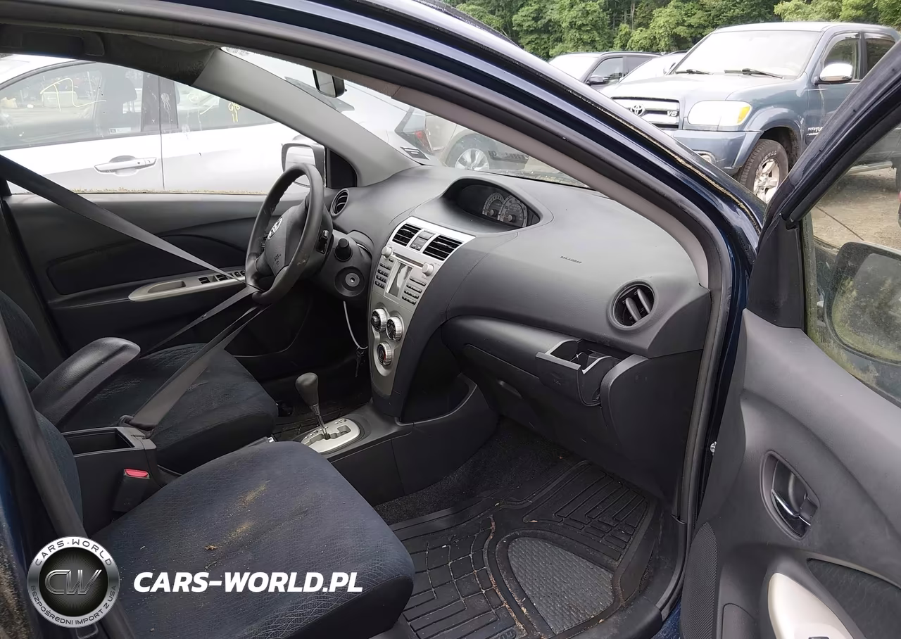 2007 Toyota Yaris VIN:JTDBT923371079695 - 5